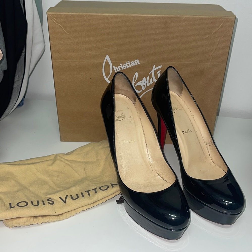 Christian Louboutin patent leather Bianca heel